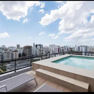 https://paseo807-hermoso-cntrico-piscina-y-gimnasio.santodomingobesthotels.com