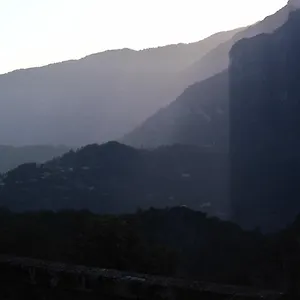La Maison De Hotel La Tour (Alpes-Maritimes)